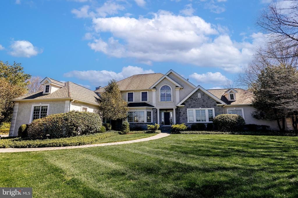 6 Brookside Drive, Titusville, NJ 08560 Main Photo