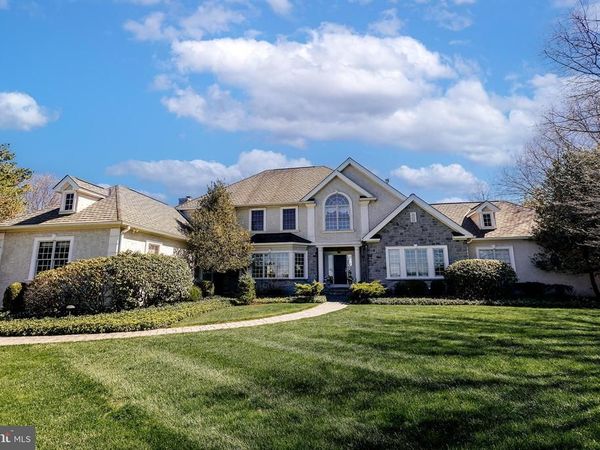 6 BROOKSIDE DRIVE, TITUSVILLE, NJ 08560