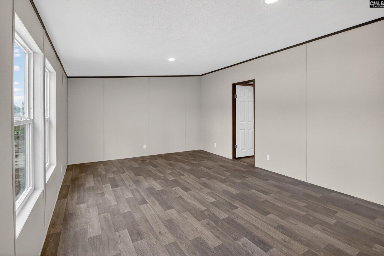 1653 Catalina Blvd  Photo 16