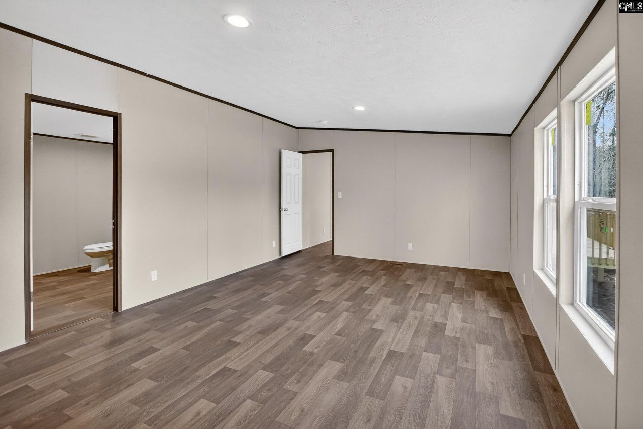 1653 Catalina Blvd  Photo 17