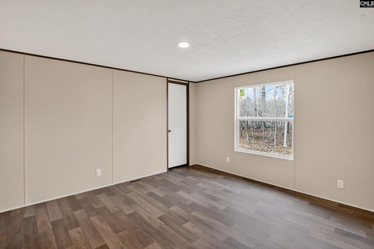 1653 Catalina Blvd  Photo 31