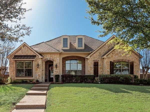 376 Redstone Drive, Sunnyvale, TX 75182
