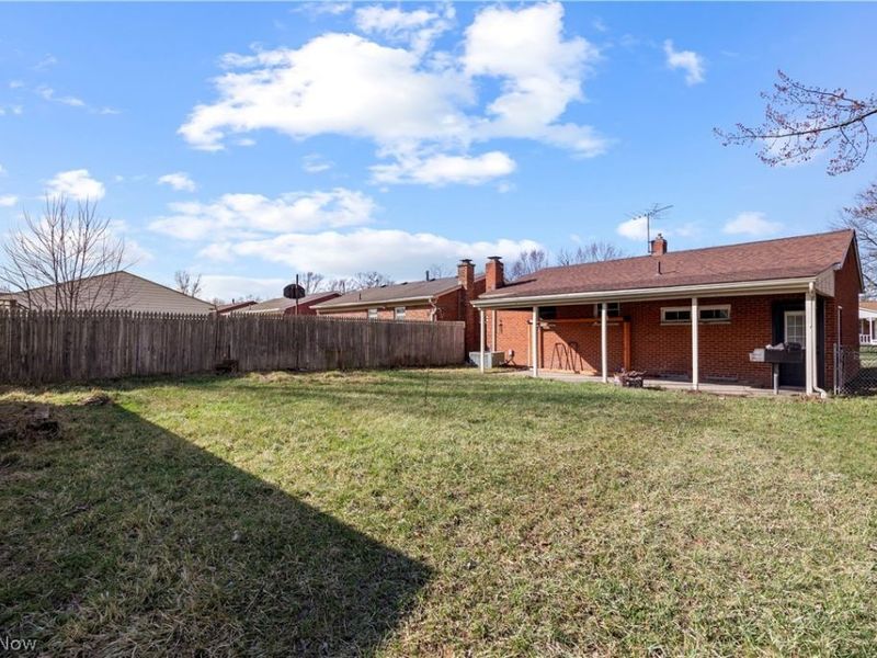 897 Livermore Lane, Elyria, OH 44035 Photo 31