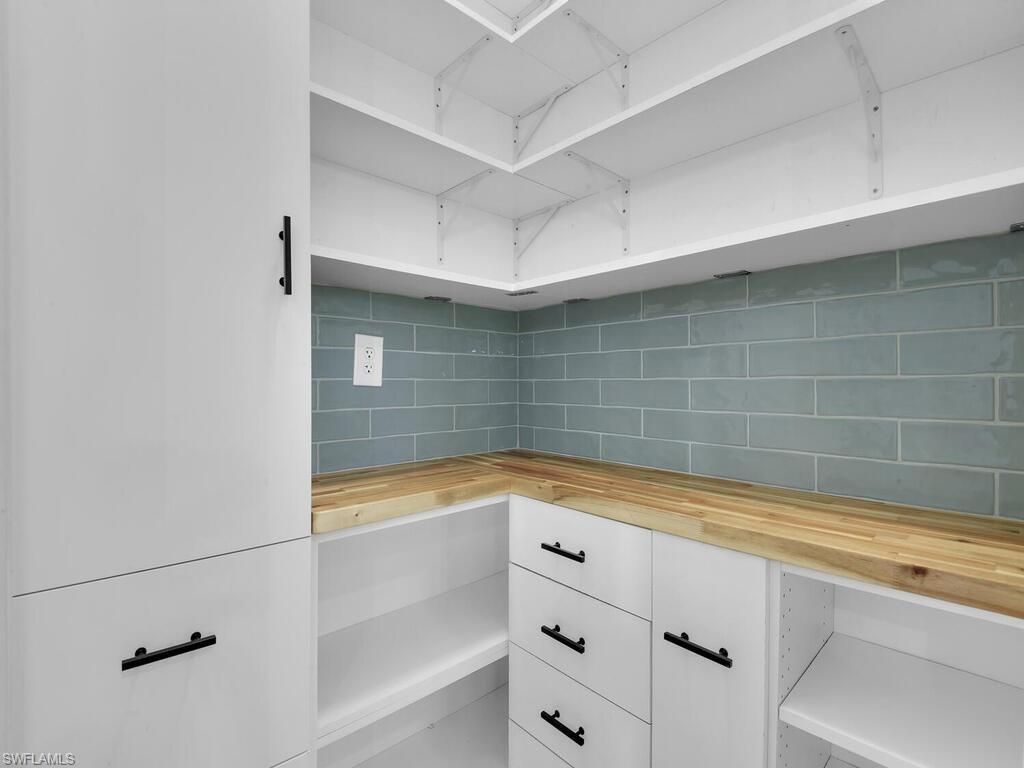 4211 Dutchess Park Rd, Fort Myers, FL 33916 Photo