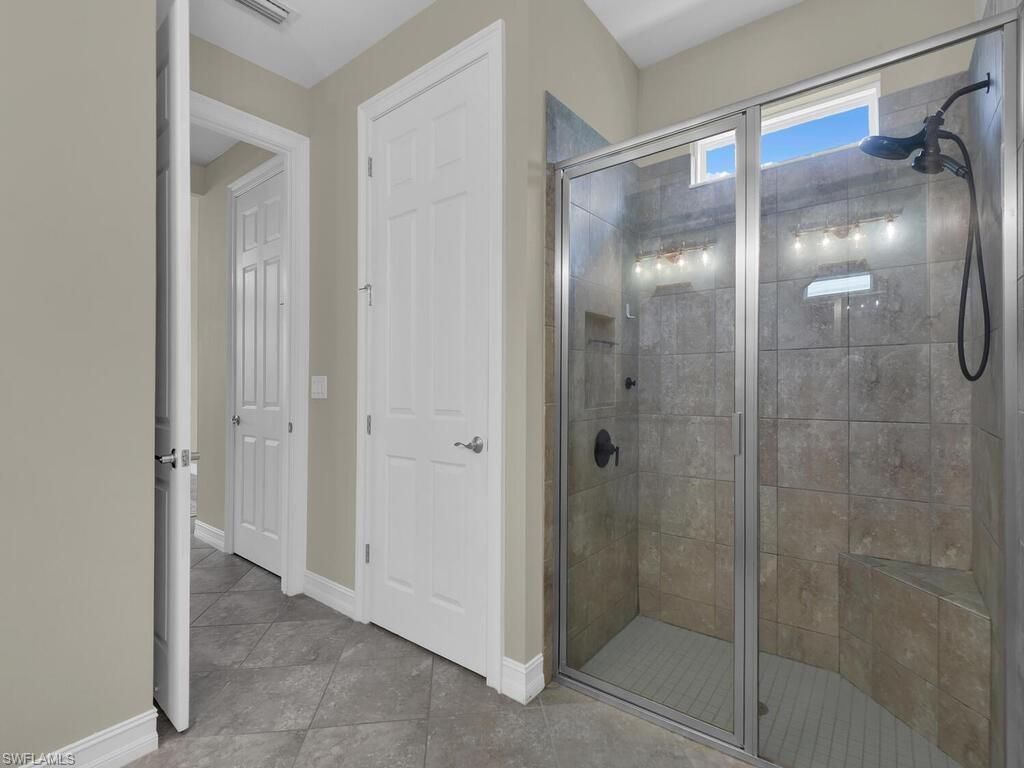 4211 Dutchess Park Rd, Fort Myers, FL 33916 Photo