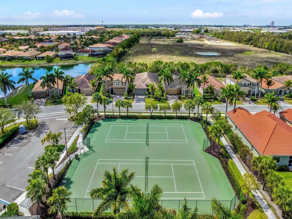 4211 Dutchess Park Rd, Fort Myers, FL 33916 Photo