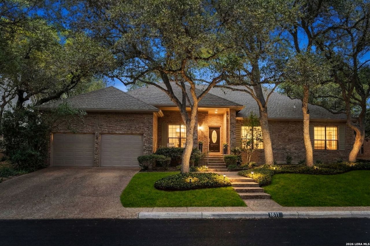 1611 Eagle Point, San Antonio, TX 78248 Main Photo