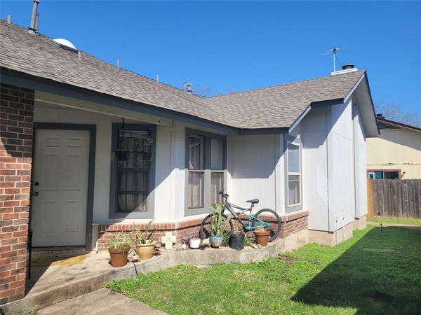 1804 Rawhide DR, Round Rock, TX 78681