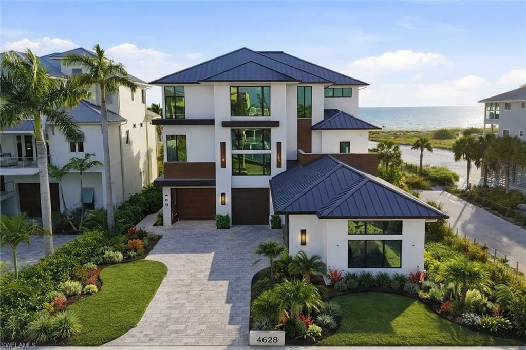 6100 Court St, Fort Myers Beach, FL 33931 Photo