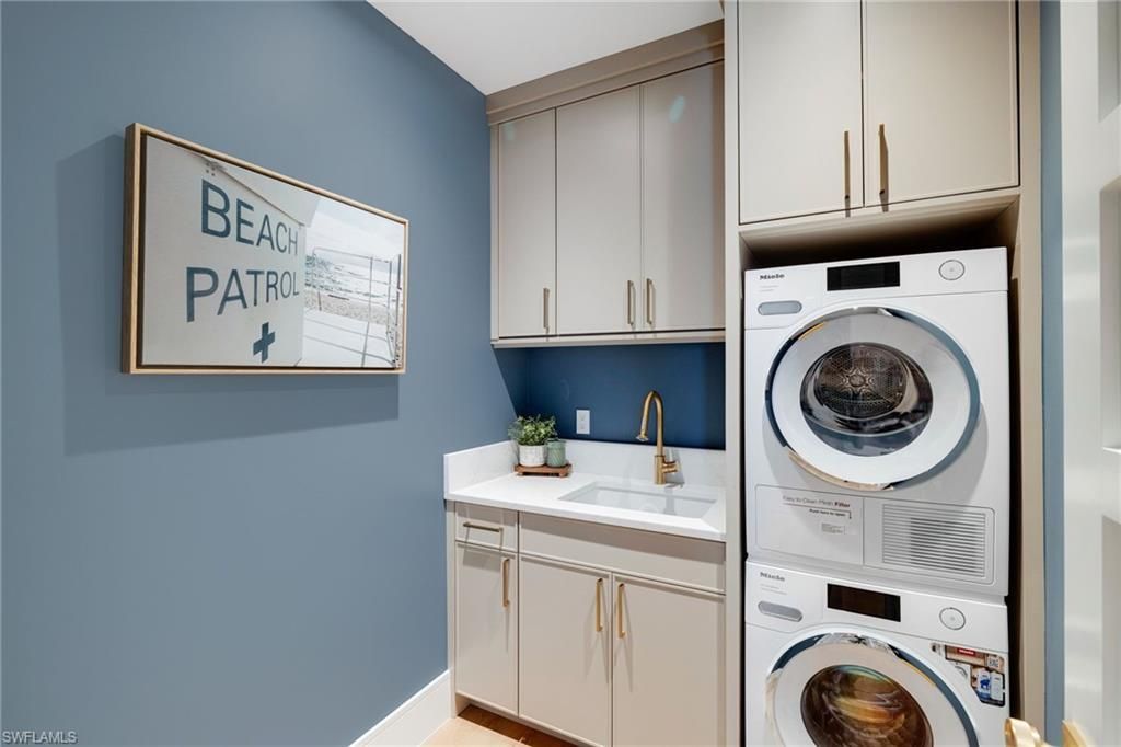 6100 Court St, Fort Myers Beach, FL 33931 Photo