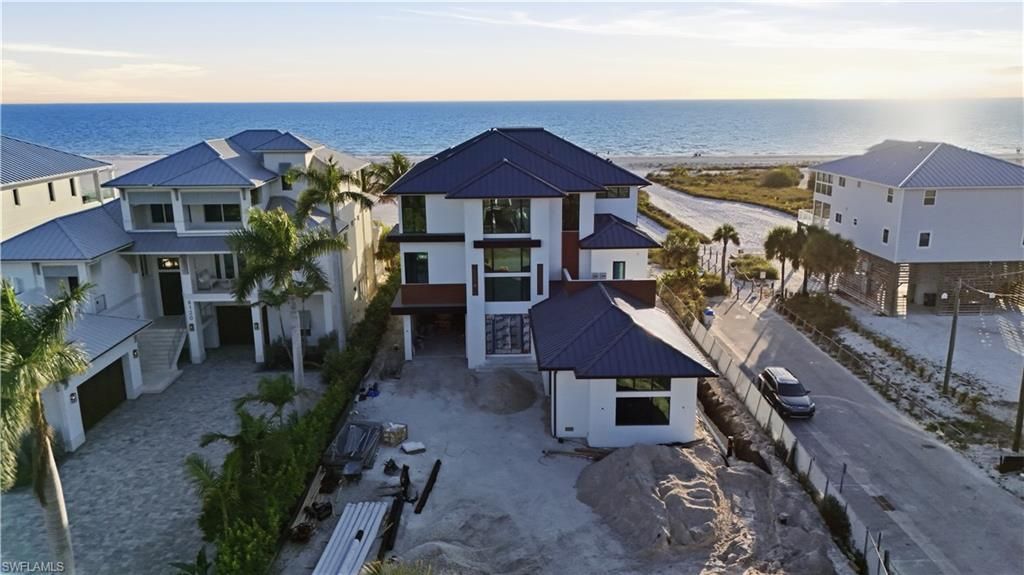 6100 Court St, Fort Myers Beach, FL 33931 Photo