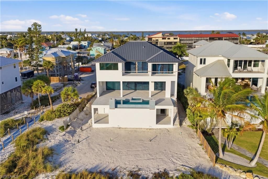6100 Court St, Fort Myers Beach, FL 33931 Photo