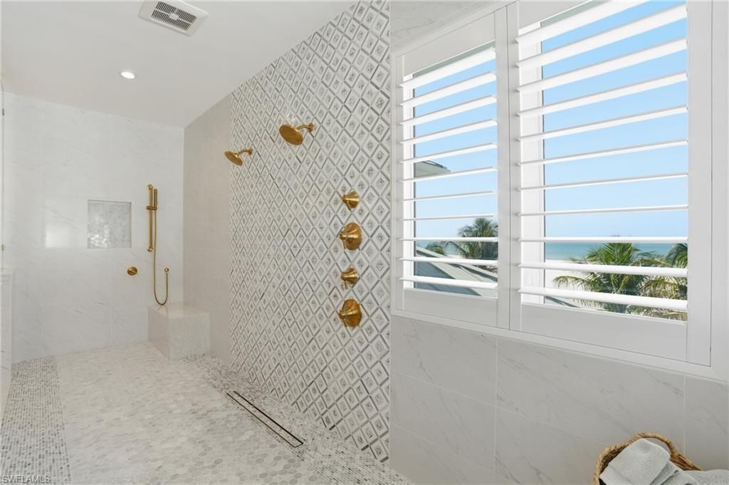 6120 Court St, Fort Myers Beach, FL 33931 Photo