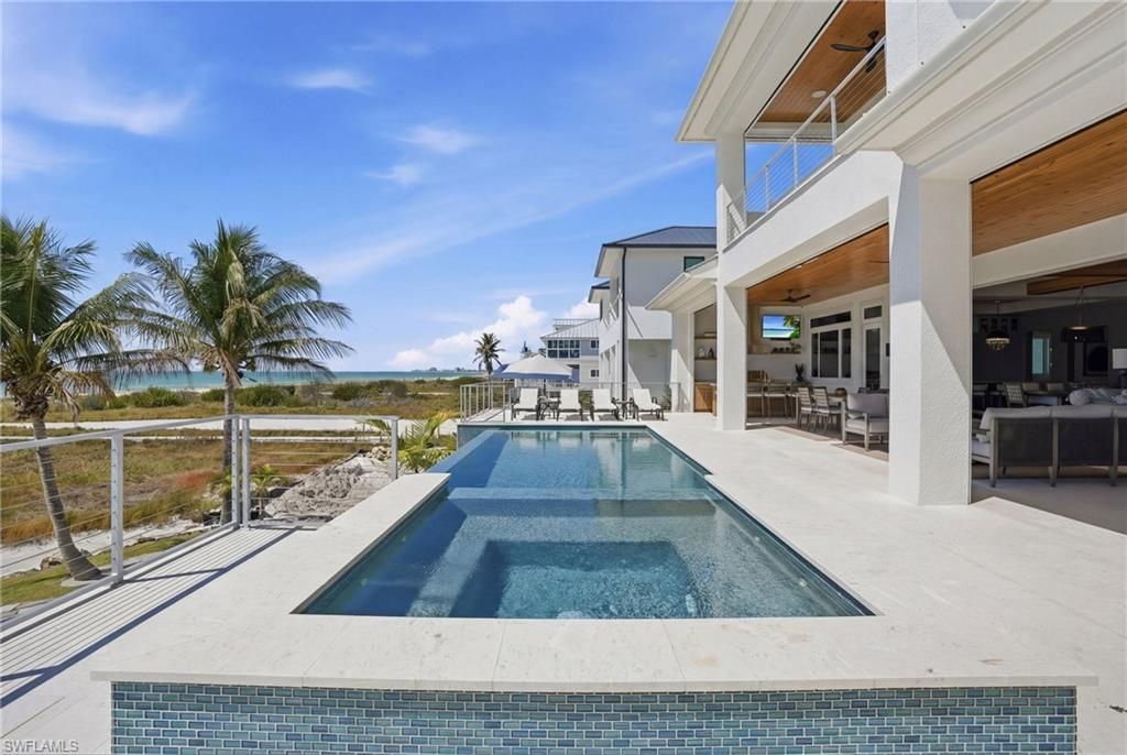 6120 Court St, Fort Myers Beach, FL 33931 Photo