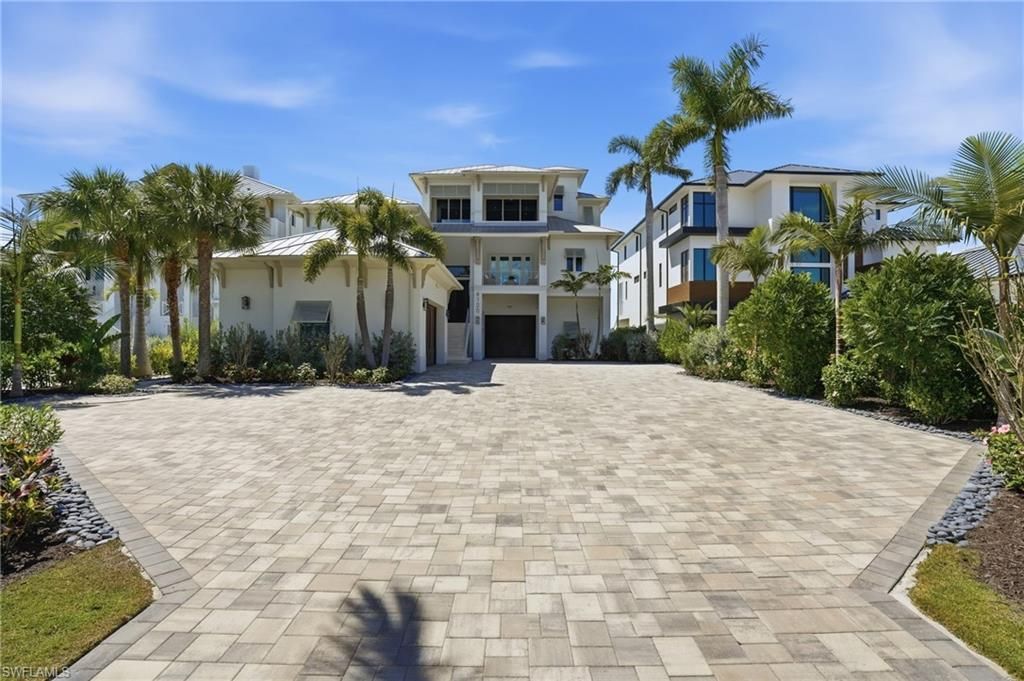 6120 Court St , Fort Myers Beach, FL 33931 Photo