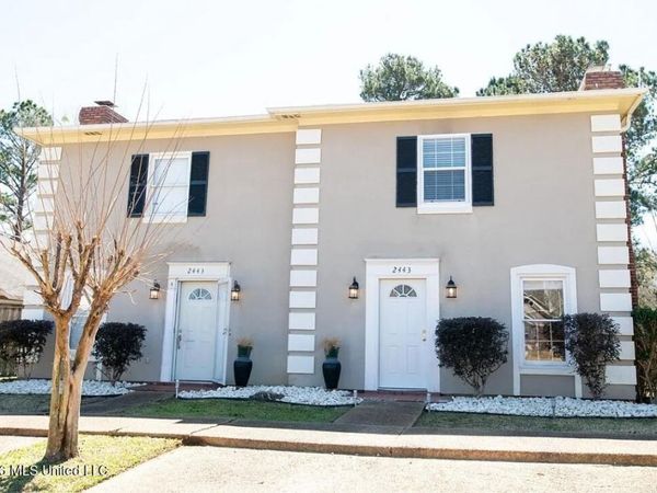 2443 River Oaks Boulevard, Jackson, MS 39211