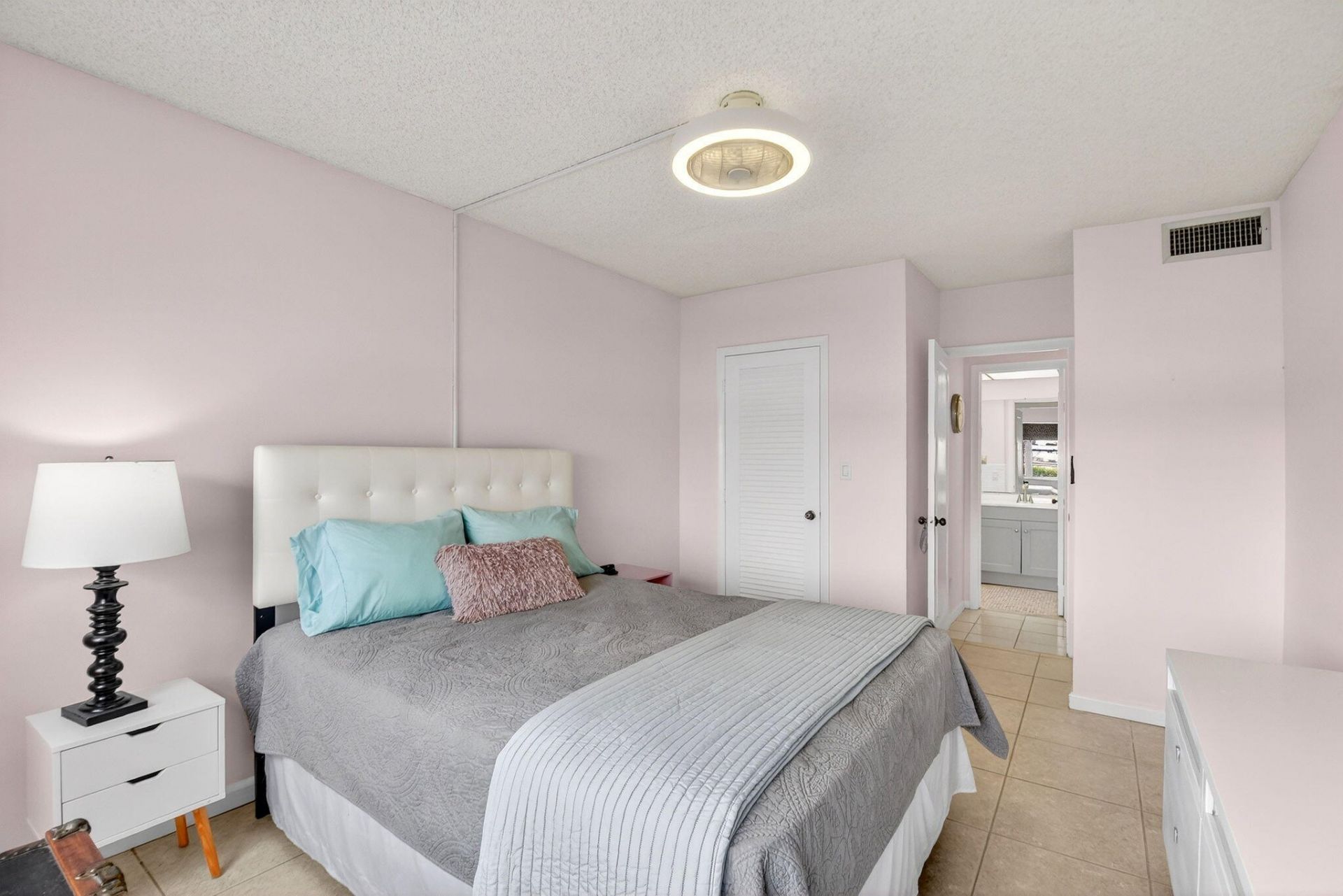 1801 Ocean Drive, Unit 108, Boynton Beach, FL 33426 Photo