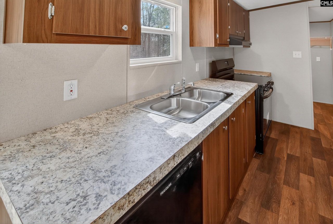 1665 Catalina Blvd  Photo 16