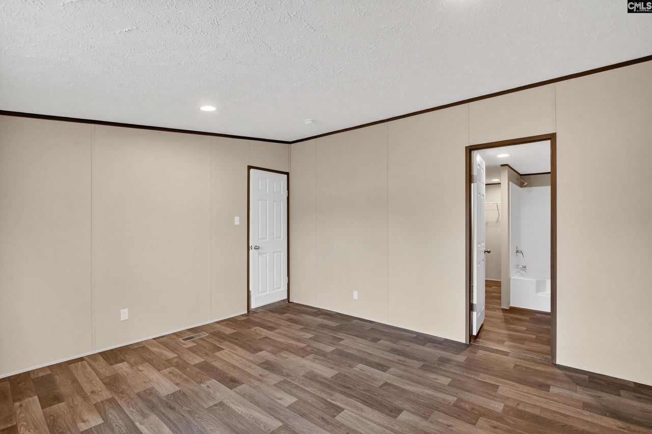 1665 Catalina Blvd  Photo 23