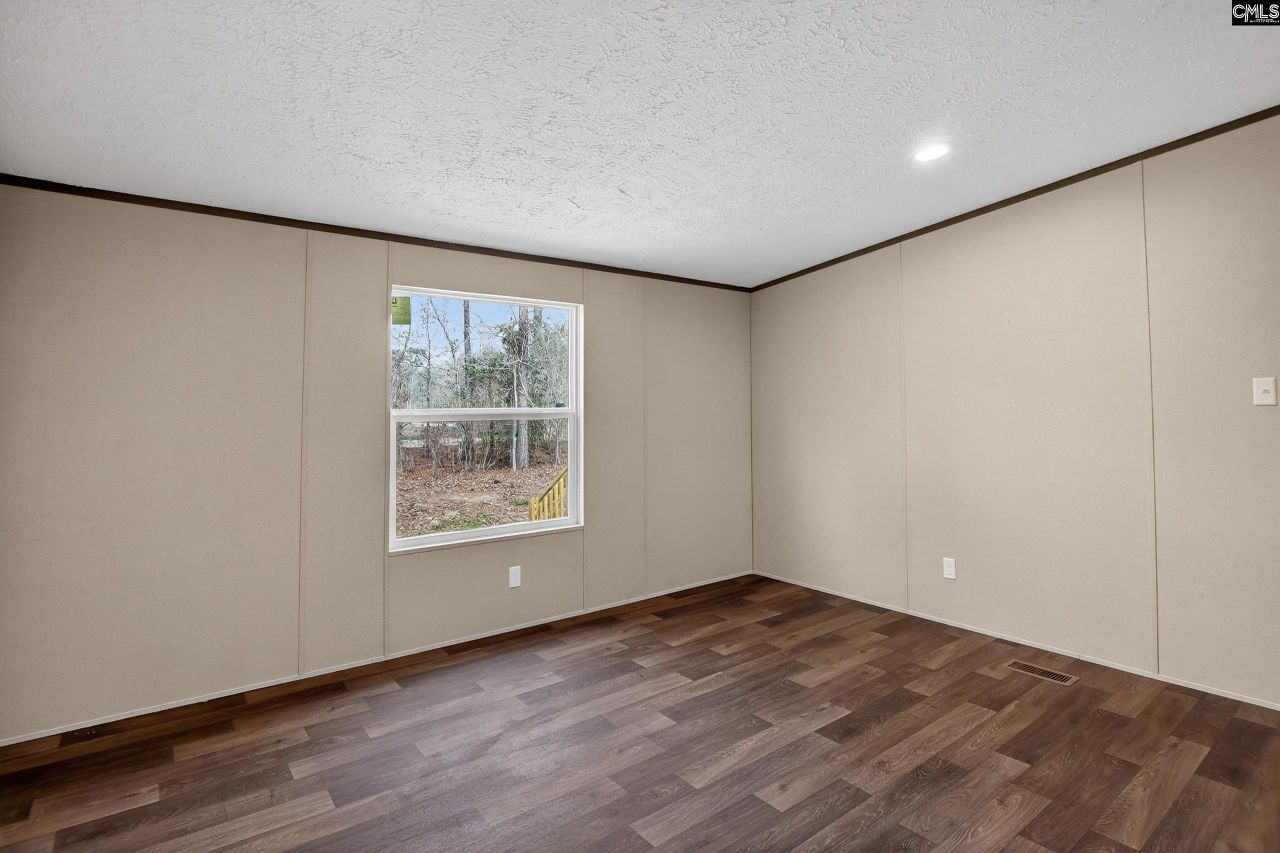 1665 Catalina Blvd  Photo 24