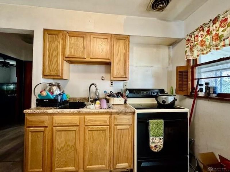 17 Community Drive, Riverside, OH 45404 Photo 28