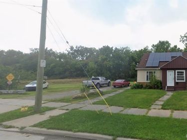 2190 Goddard Road, Lincoln Park, Mi 48146