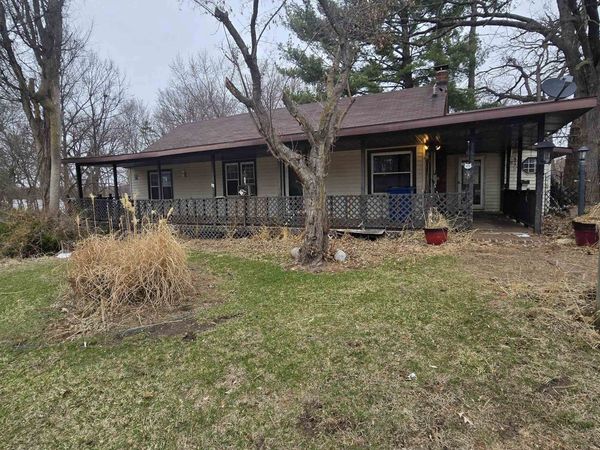 7424 River Road, BYRON, IL 61010