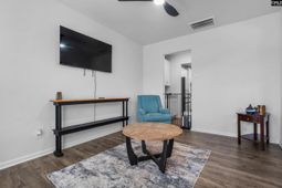 146 Belfast Way photo 4