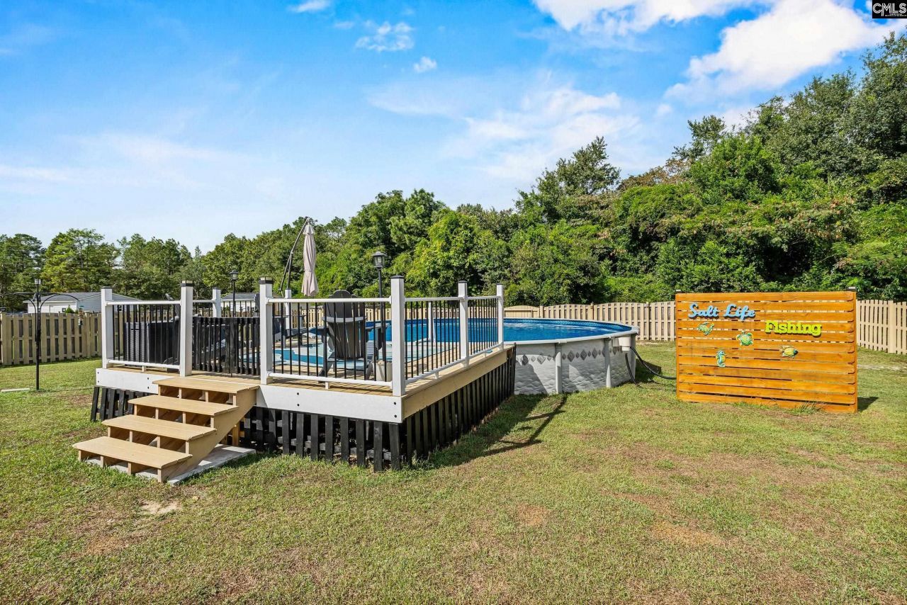 146 Belfast Way Photo 32