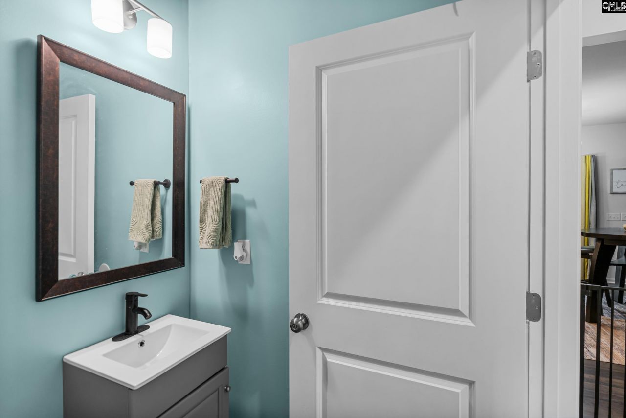 146 Belfast Way Photo 7