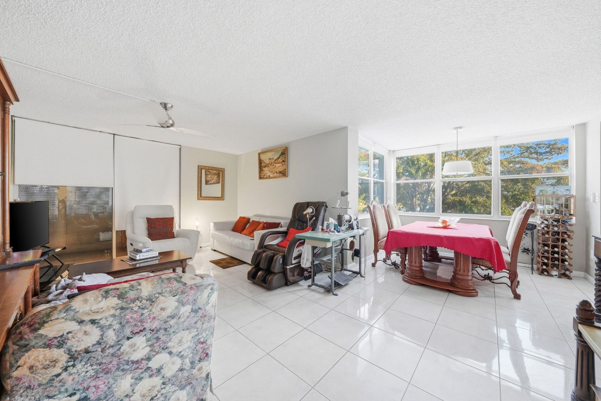 16850 S Glades Drive, Unit 2g, North Miami Beach, FL 33162 Photo