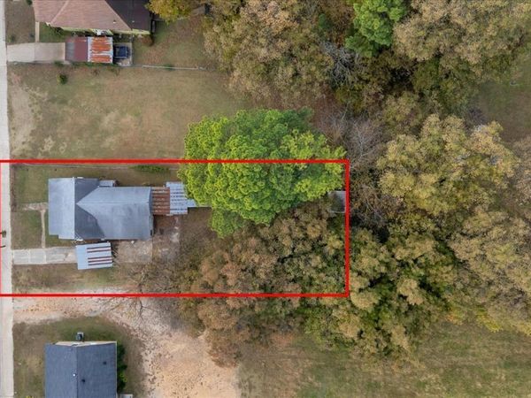 906 E Washington Ave , Jonesboro, AR 72401