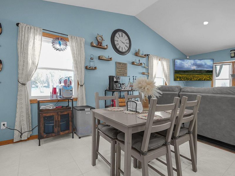 2571 W Choctaw Drive, London, OH 43140 Photo 11