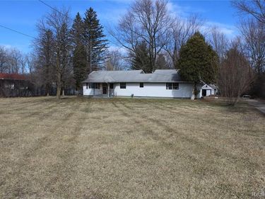 11396 Saginaw N, Vienna Twp, MI 48420