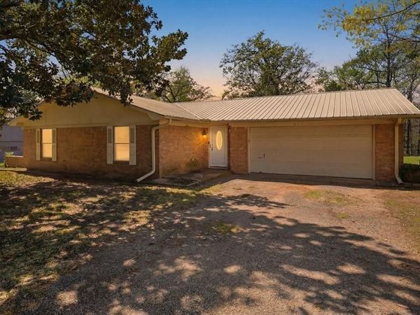 227 CR 2425, Mineola, TX 75773