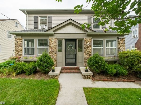 210 Kings Rd, Madison, NJ 07940