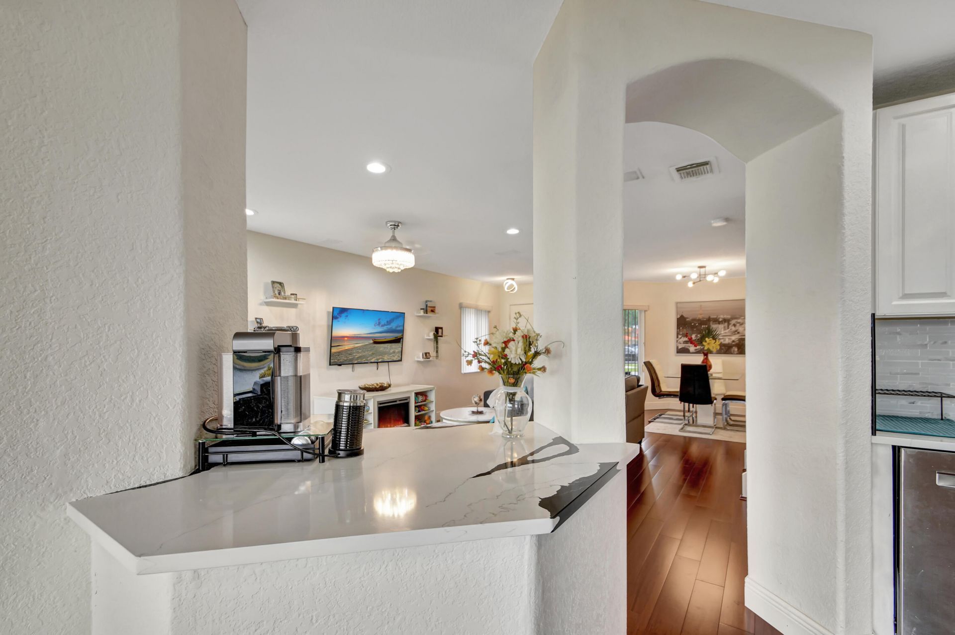 6194 Reynolds Street, West Palm Beach, FL 33411 Photo