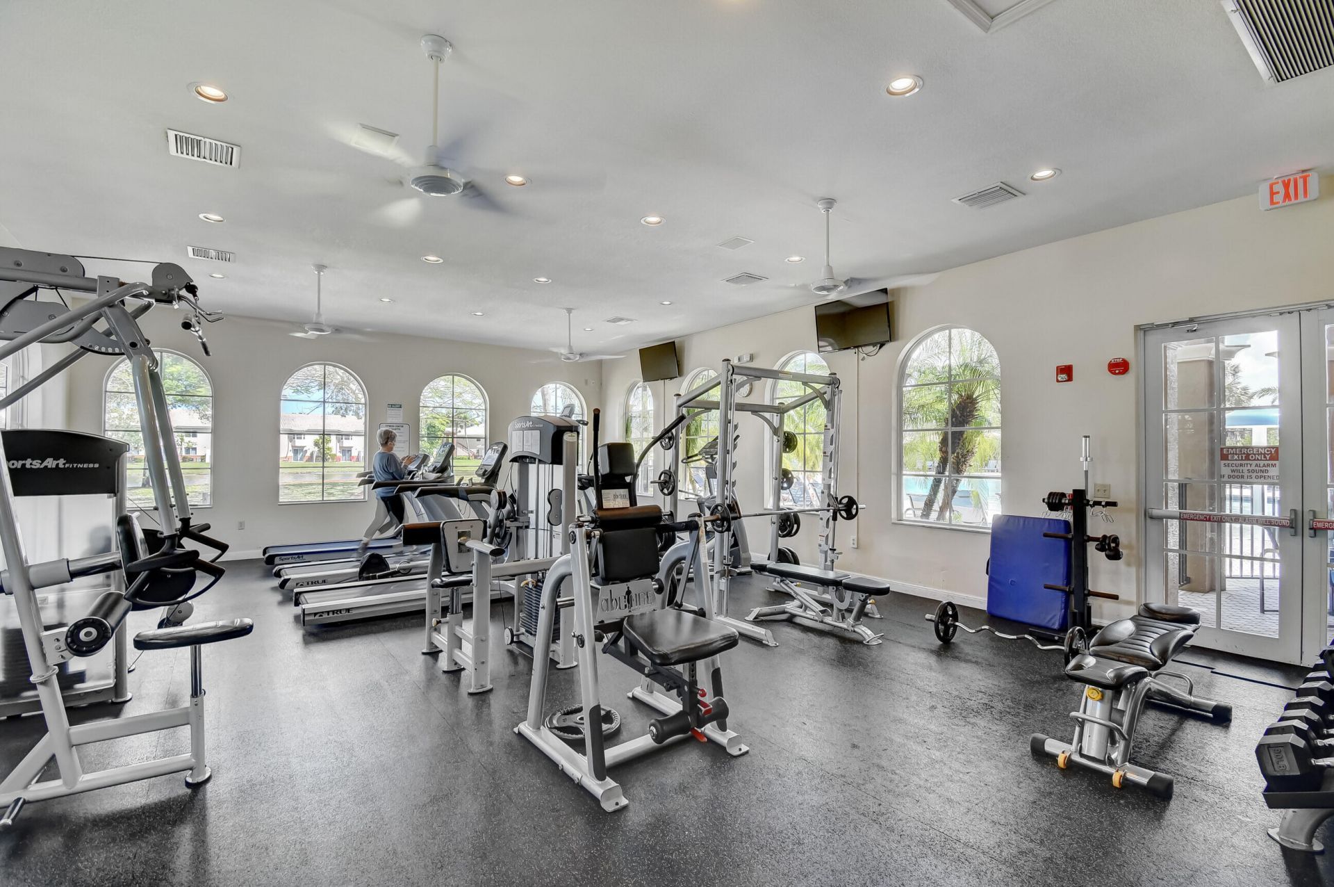 6194 Reynolds Street, West Palm Beach, FL 33411 Photo