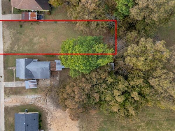 902 E Washington Ave , Jonesboro, AR 72401