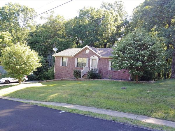 1010 Tyree Ct N , White House, TN 37188