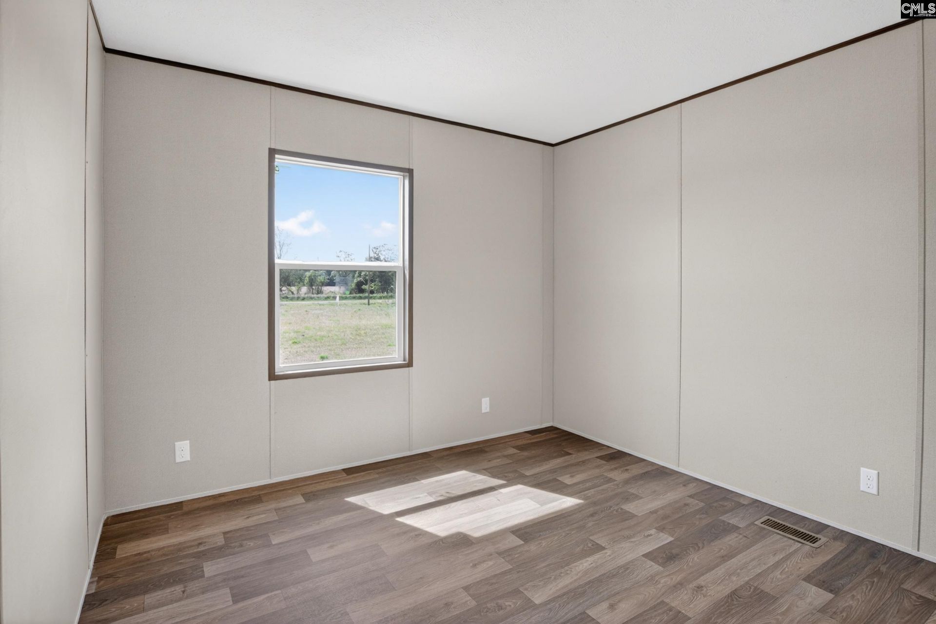 20 F. R. Huff Road Photo 21