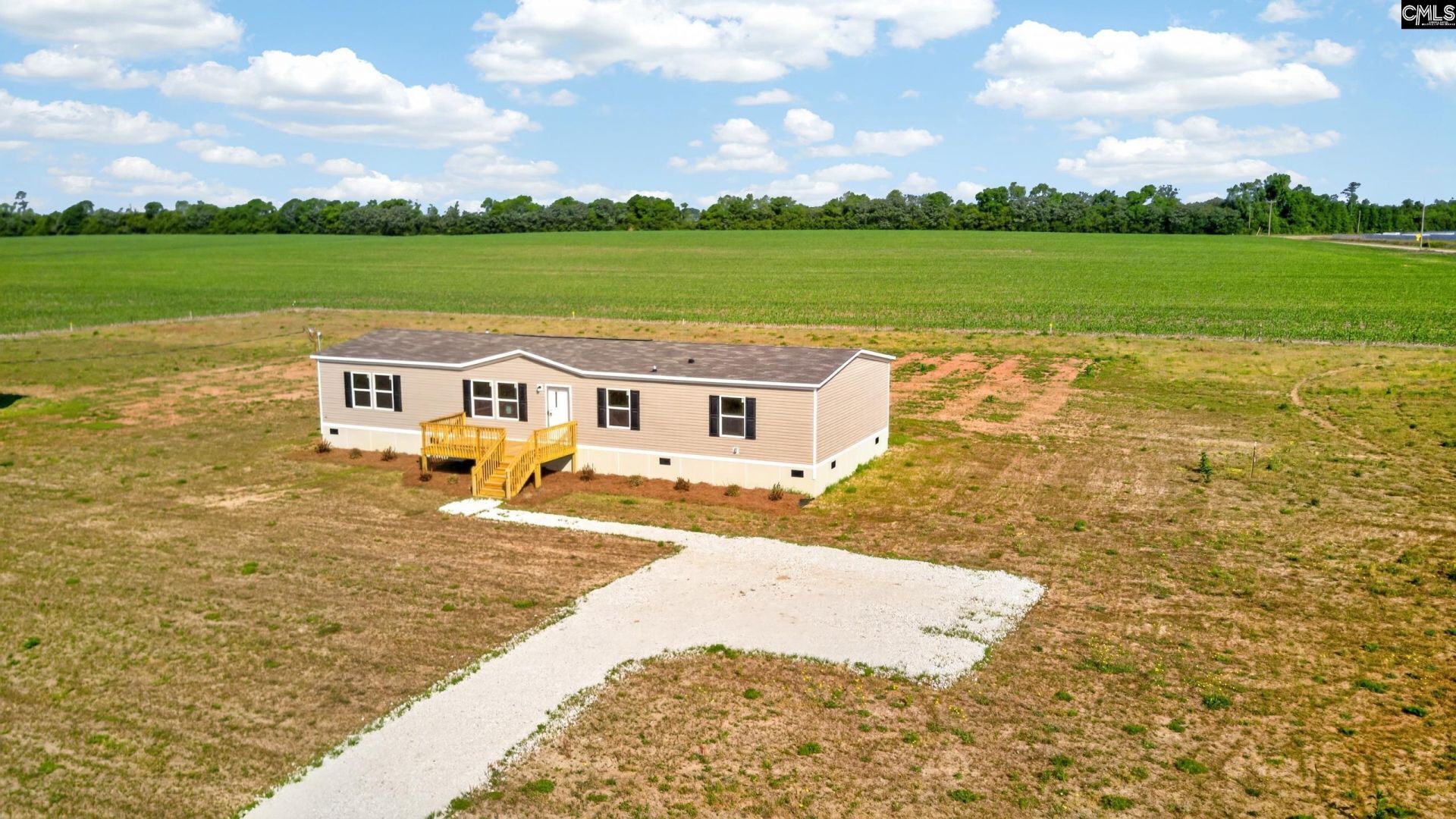 20 F. R. Huff Road Photo 32