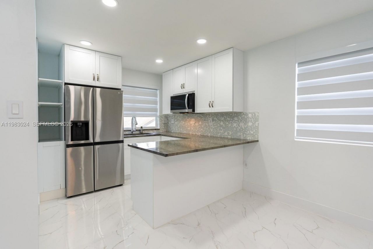 13270 SW 103rd Ter, Unit 2, Miami, FL 33186 Photo