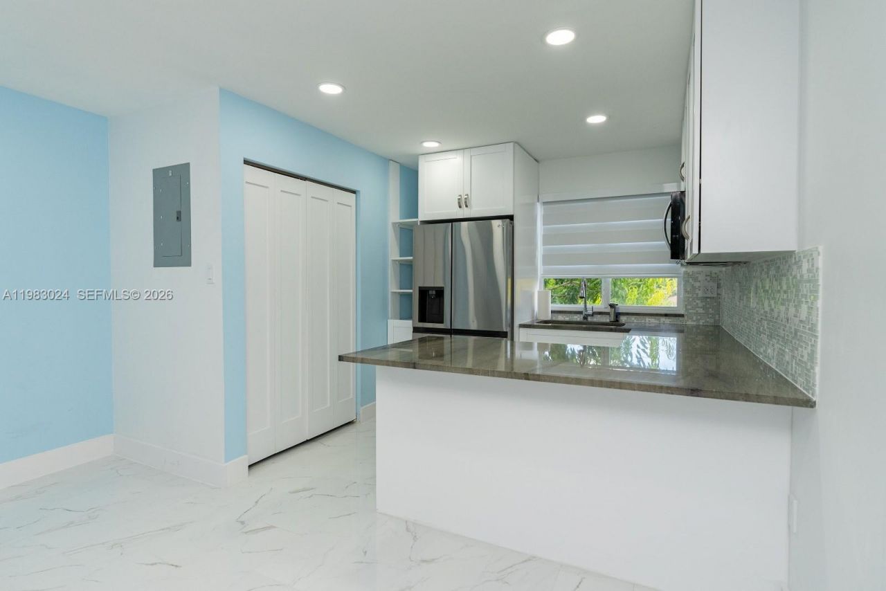 13270 SW 103rd Ter, Unit 2, Miami, FL 33186 Photo