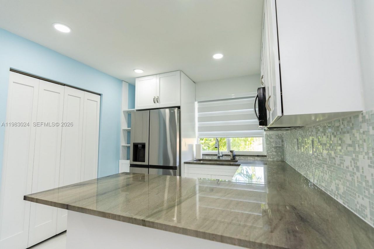 13270 SW 103rd Ter, Unit 2, Miami, FL 33186 Photo