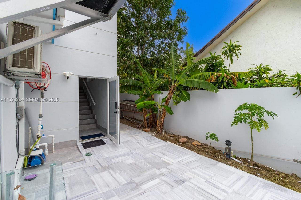 13270 SW 103rd Ter, Unit 2, Miami, FL 33186 Photo