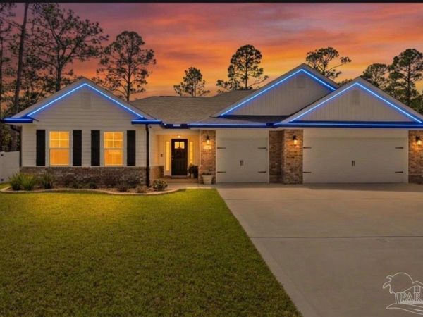 2487 Jeffers Ct, Navarre, FL 32566