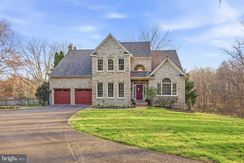 7726 Ox Road, Fairfax Station, VA 22039 Main Photo