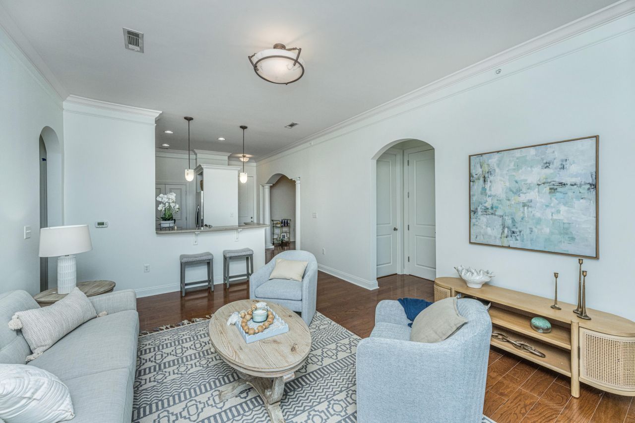 200 River Landing Drive Photo 11