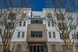 200 River Landing Drive photo 4